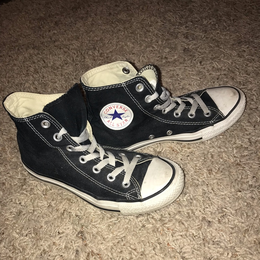 Black converse high tops